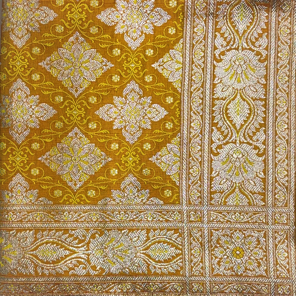 Kesar Noor Banarasi silk Rumala Sahib with gold zari weaving and cotton lining